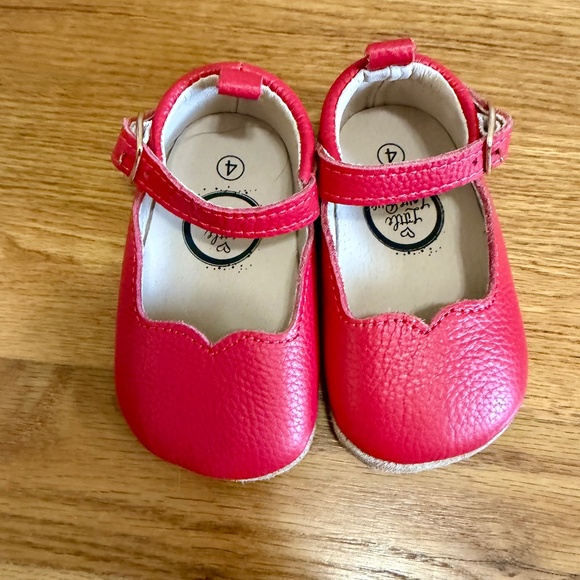 Little Love Bug Red Olivia Shoes - Picture 1 of 2